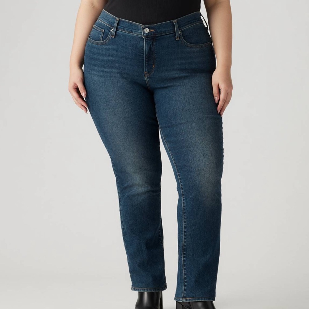 314 Shaping Straight Women’s Jeans (Plus Size)